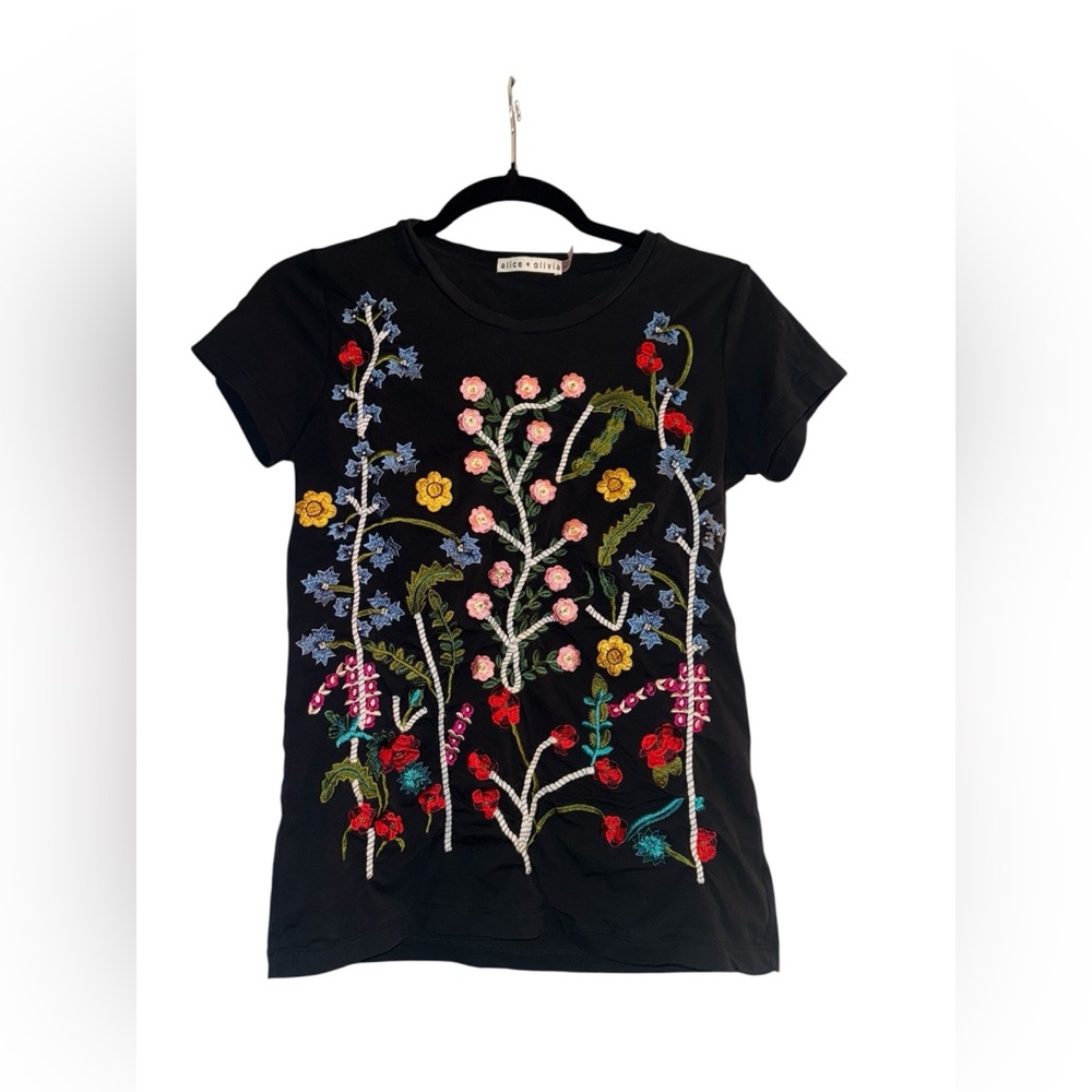 Alice + Olivia Black Floral Embroidered Women's Top
